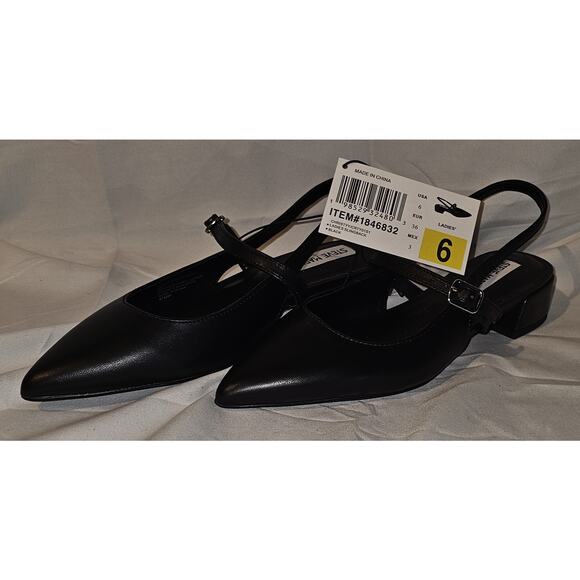 Steve Madden Women's Christyy Pointed Toe Slingback Pumps - Picture 3 of 6